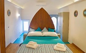 Grotta Verde Luxury Suite By Caprirooms